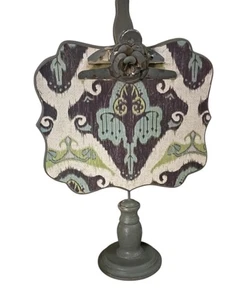 Green Shabby Chic Standing clip board/ menu/photo 17” X 11” - Picture 1 of 3