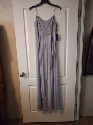 Adrianna Papell Women Silver Gown size 4 Sleeveless $179.00 - Image 1 of 4