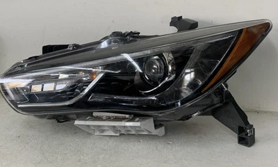 Luz principal izquierda LED 2016-2019 Nissan Infiniti QX60 OEM Foto 1 de 4