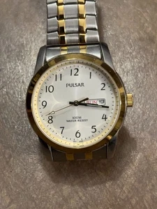 Pulsar Quartz Day-Date Uhr 100M Japan Werk Bicolor Edelstahl - funktioniert - Bild 1 von 3