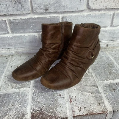 Baretraps Sana Brown 女式踝靴编织细节 - 9M 码 — 第 1/4 张图片