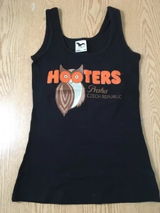 B63 New Hooters Girl Rare Tank Top from Praha Czech Republic Black Size Xs/Small - Picture 1 of 5