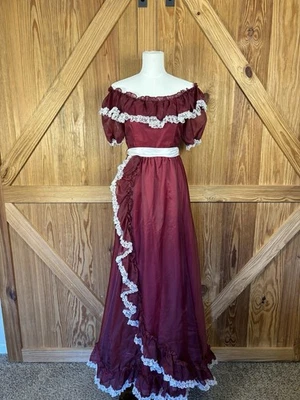 Vestido Victoriano Vintage Bella del Sur Borgoña Encaje Baile de graduación Disfraz Recreación Foto 1 de 4