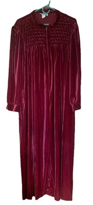 Robe Saybury Velour  Zip Closure  Smoking Dark Red Maxi Size 2X  Vintage Woman’s - Image 1 of 4