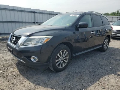Nissan Pathfinder 2015 radiador usado OEM 671-50561 123 k millas Foto 1 de 4