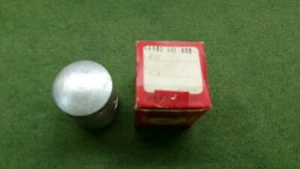 PISTÓN MOTOR HONDA NC50 EXPRESS 0,25 SOBRE NOS OEM 13102-147-000 - Imagen 1 de 6