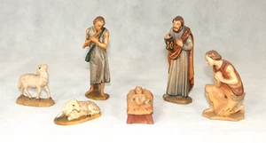 7-teilig handgeschnitzte Krippenfiguren ca. 12,5cm, Holz, Weihnachten, coloriert - Bild 1 von 4