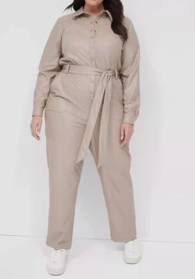 NOVO MACACÃO LANE BRYANT TAUPE MANGA SOLITÁRIA ELÁSTICO COURO SINTÉTICO PLUS SIZE 20 - Imagem 1 de 4