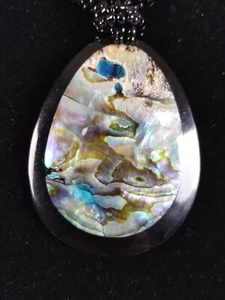Vintage geschnitzter Abalone Anhänger und kleine Perlen Halskette wunderschön!! - Bild 1 von 8