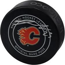 Sean Monahan Calgary Flames Signed Official Game Puck - Fanatics