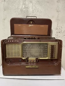 VINTAGE Zenith Y600 Trans Oceanic Wave Magnet Radio, Brown - Picture 1 of 14