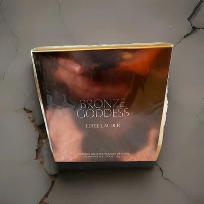 ESTĒE LAUDER BRONZE GODDESS BG Powder Bronzer (04 Deep) 21g / .74 oz -SEALED.  - Image 1 of 3