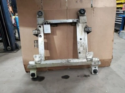 2004-2008 Pontiac Grand Prix Buick Lacrosse 3.8L FRONT Crossmember Cradle OEM Foto 1 de 3