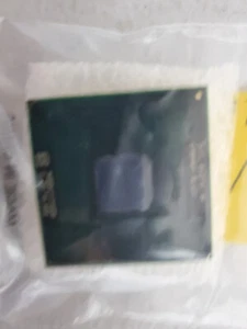 SLGZC Intel Pentium Dual-Core AW80577T4500 2.3GHz 800MHz Laptop CPU - Picture 1 of 1