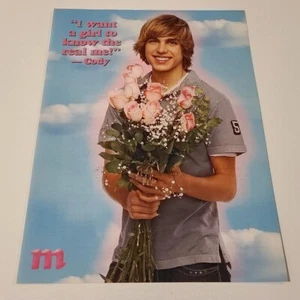 Pinup Cody Linley - Foto 1 di 1