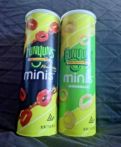 NUOVO 2 Funyuns Mini, ORIGINALE e FLAMIN HOT, due bidoni da 2,875 once - Foto 1 di 4