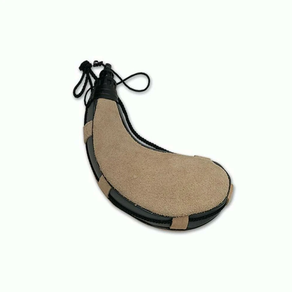 Bota de Vino Curva en Piel de Serraje 0.50 Litros. Camping Caza Aire Libre 77810 - Imagen 1 de 1