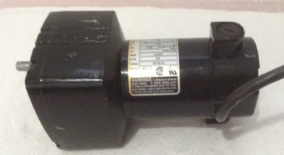 Motorreductor Bodine 24A2BEPM-D3 24 VDC, 1/25 HP, 63 RPM, relación 40:1, 28 lb-in Foto 1 de 4