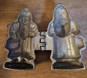 NICE VINTAGE SCHALL & CO. "FATHER CHRISTMAS / SANTA" PEWTER ICE CREAM MOLD, #427 - Picture 1 of 6