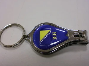 BOSNIAN FLAG ON NAIL CLIPPER WITH FILE & BOTTLE OPENER AND KEYRING BOSNA BOSNIA - Picture 1 of 1