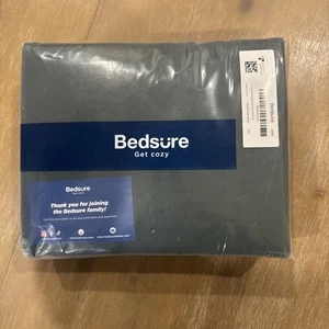 Bedsure Waldgrün Bettbezug Queen Size (90"x90") & 2 Kissenbezüge - Bild 1 von 5