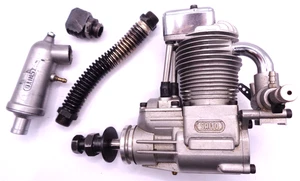 SAITO FA-82 4 STROKE AERO ENGINE + SILENCER & GLOW PLUG EXCELLENT CONDITION - Picture 1 of 13