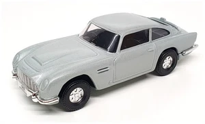 Corgi 1/36 Scale TY06901 - Aston Martin DB5 Thunderball 007 James Bond - Picture 1 of 5