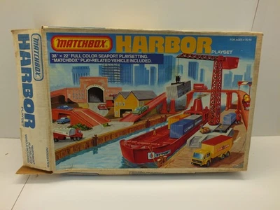 LESNEY MATCHBOX USA 1980s HARBOUR DOCKS PLAYSET EXCELLENT BOXED (L791) - Image 1 of 4
