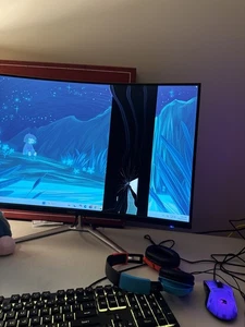 For parts: Acer 32” Curved Monitor EDA3200 - Picture 1 of 6