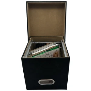 Set of 10 Music CDs With Autographs in Collector Display Box – Signed Artists - Bild 1 von 24