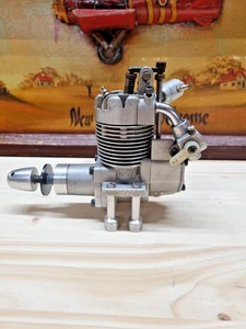 ENYA 35 4C RC Motor - Bild 1 von 6