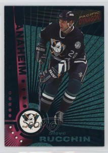 1997-98 Pacific Dynagon Emerald Steve Rucchin #4