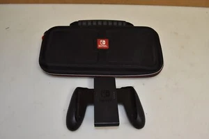 *AB* NINTENDO SWITCH CASE AND CONTROL HANDLE (ADB10) - Picture 1 of 3