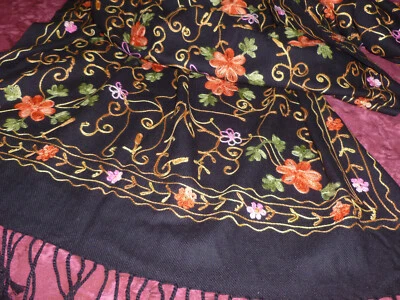 Bufanda chal vintage bohemio bo ho aspecto aleta negro bordado Foto 1 de 4