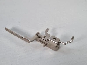 Vintage SINGER SIMANCO 161235 Stickfuß für Singer 222k, 221k, 319k, 320k - Bild 1 von 10