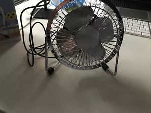 Status USB Chrome Mini Fan *NEW* - Picture 1 of 3