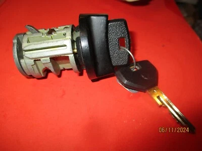 DODGE- D/W/B-100-150-250 CHRYSLER-PLY, 1986-90 -OEM MOPAR -IGNITION-KEY CYLINDER - Image 1 of 3