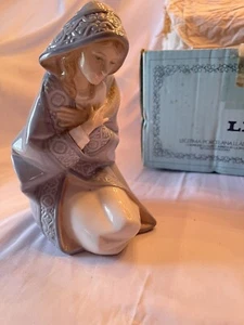 LLADRO #5477 MARY Madonna Krippenfigur 1988 Originalkarton NEUWERTIG - Bild 1 von 5