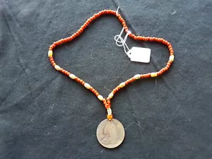 MEDAGLIA PACE INDIANA GEORGE II, SU COLLANA DI PERLINE VINTAGE COMMERCIO PE-0325*08747 - Foto 1 di 7