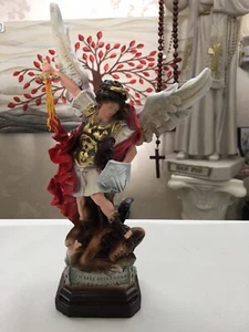Statua di San Michele Arcangelo, dipinta a mano 33cm - Foto 1 di 5