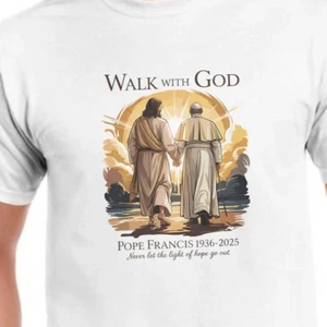 Pope Francis MEMORY walk with GOD white T-shirt Unisex All sizes 2F319 - Picture 1 of 3