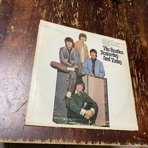 The Beatles Yesterday And Today Album 1966 Original Vintage Record - Bild 1 von 24