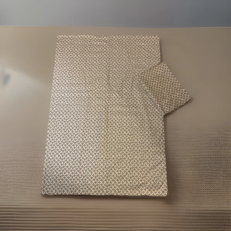 Tommy Hilfiger Twin Size Top Sheet And one Standard Size Pillow Case Little Fish - Image 1 of 3