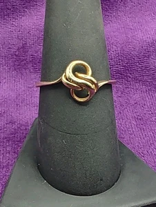 Vintage 14k Gold Love Knot Ring Size 8 Marked VG - Picture 1 of 6