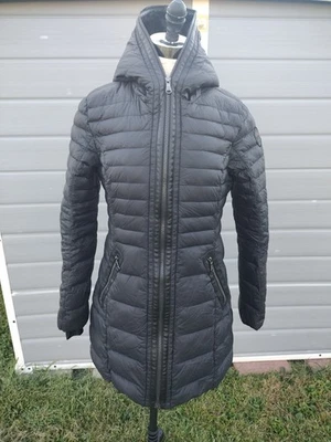 Pajar Cedar Ladies Down Puffer Jacket Black size Medium  - Image 1 of 4