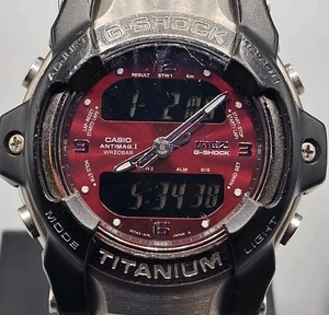 Vintage 1999 Casio G-Shock GS-300 Titan Screwback rotes Zifferblatt neue Batterie US-Verkäufer - Bild 1 von 16