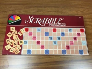 Vintage 1982 Scrabble Board Game Selchow & Righter No.17 COMPETE COLLECTIBLE - Picture 1 of 8
