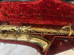 Selmer Mark VI Baritone Saxophone, Low B Flat - 293,xxx Excellent player - Picture 1 of 9