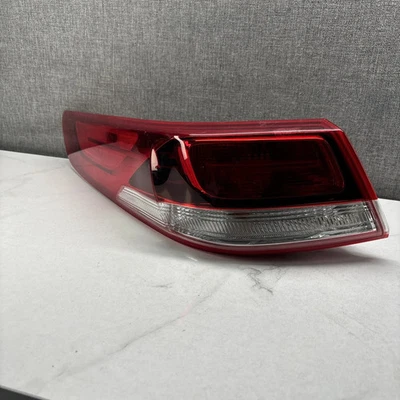 2016 2017 2018 KIA OPTIMA LH LEFT DRIVER TAIL LIGHT USA Built OEM - Imagem 1 de 4