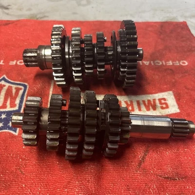 Husqvarna 610 WXC Transmisión Caja de cambios Entrada Salida Engranajes 1996 610cc Foto 1 de 4